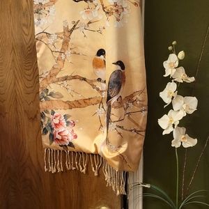 Chinese silk bird wrap